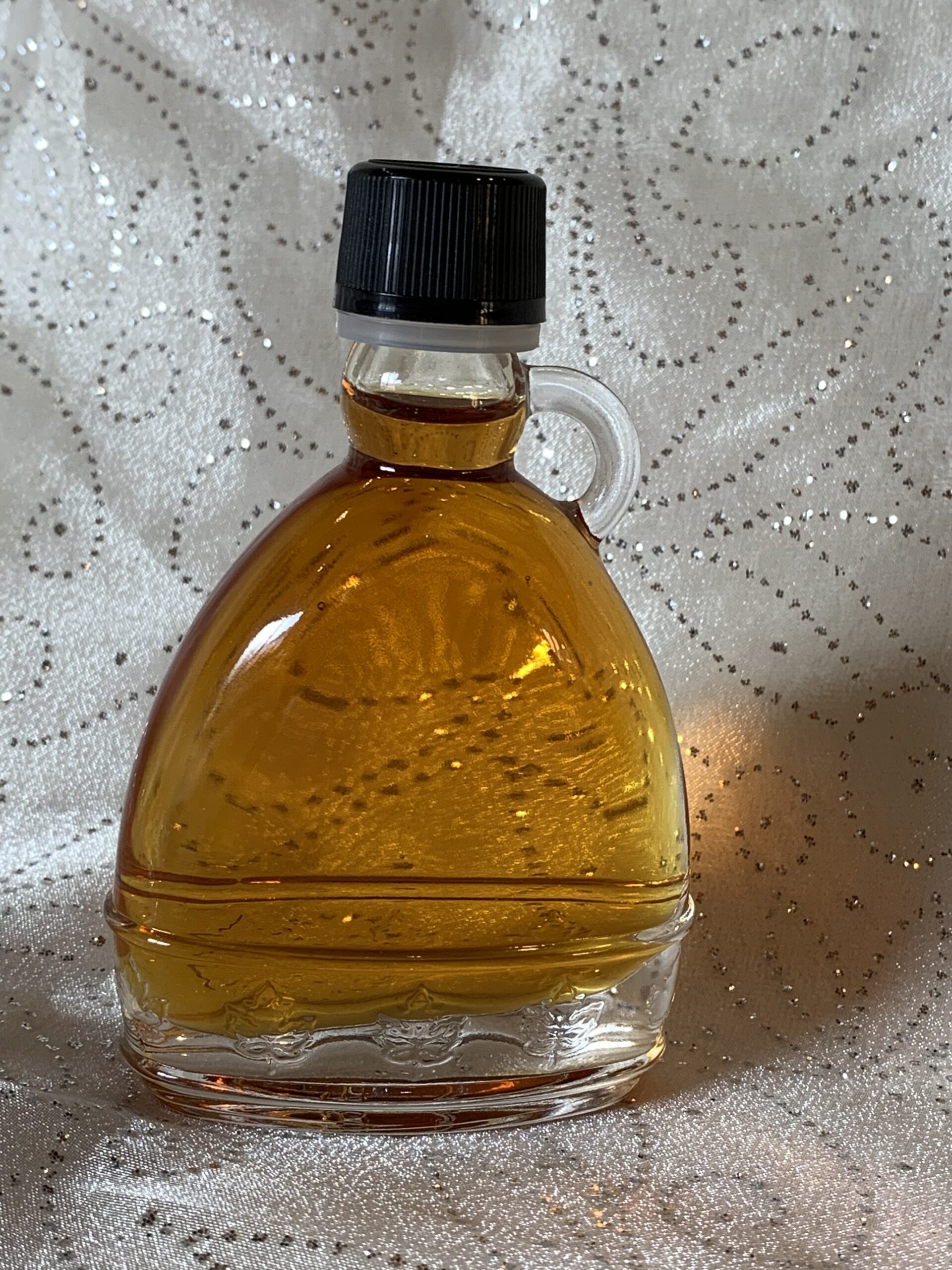 1.7 oz. Oval – Goodrich Maple